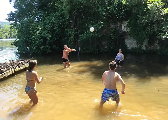 Clodeguy No 2 Appartement *